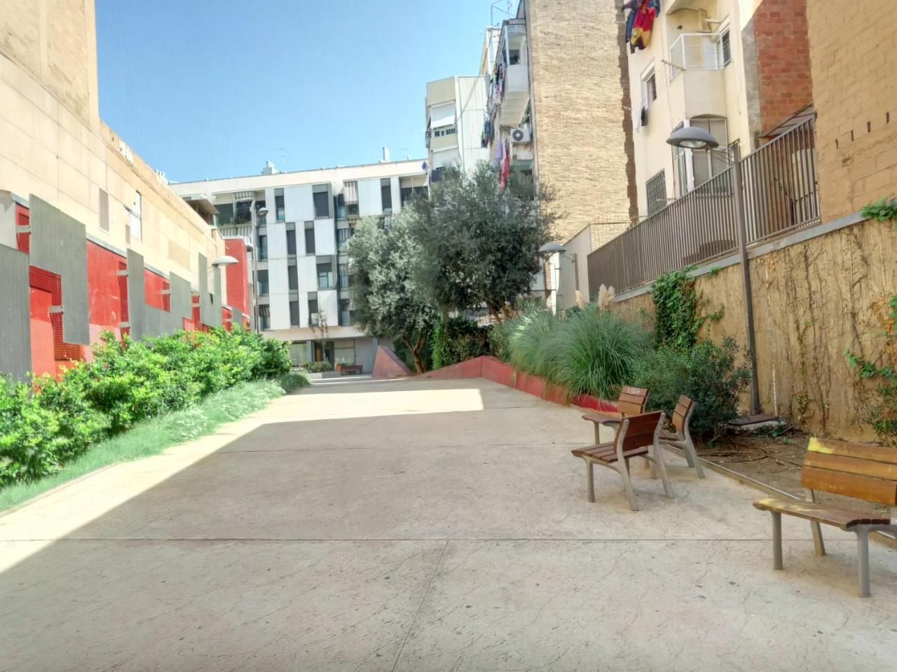 Fira Basic Hotel L'Hospitalet de Llobregat Exterior foto
